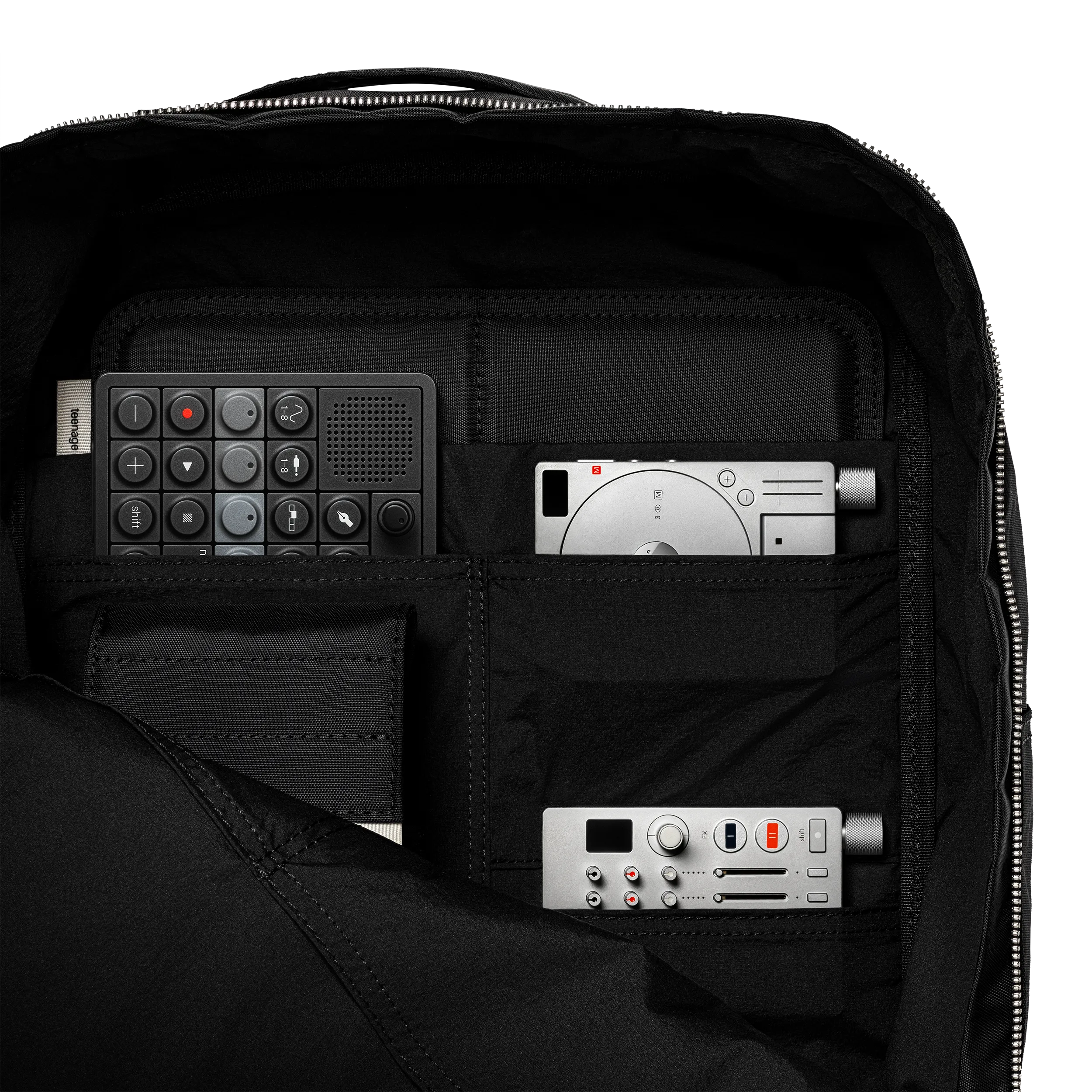 field backpack black